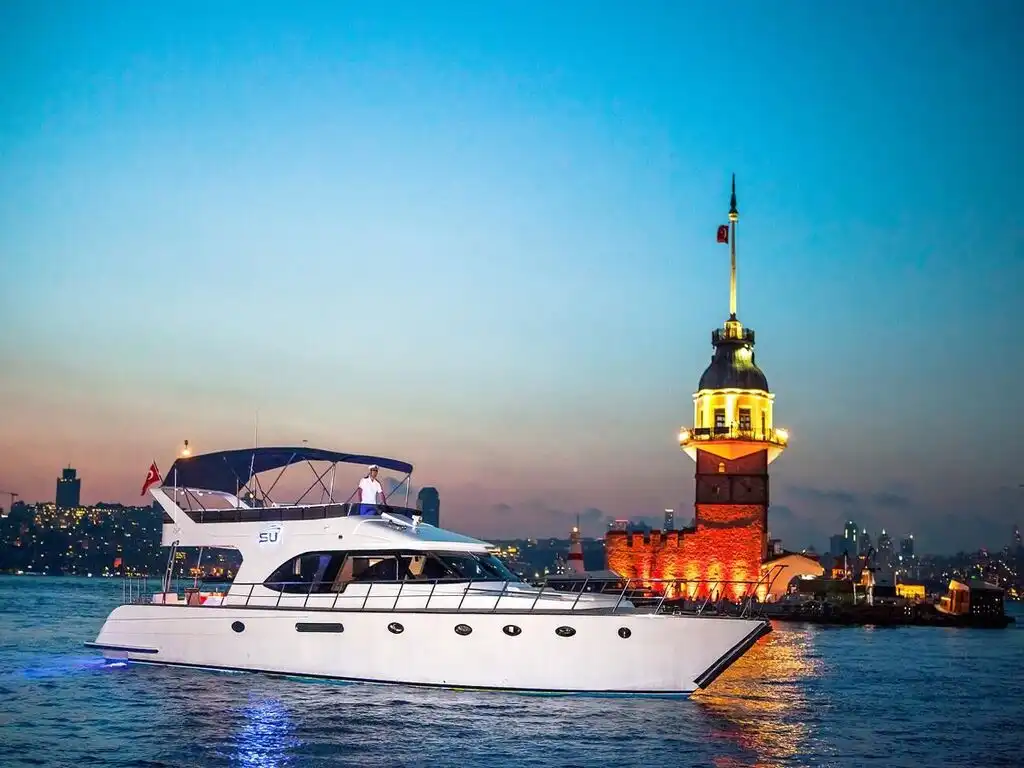 YACHT ISTANBUL WATER